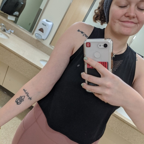 Meet your Posher, Abby - Picture 4 of 4